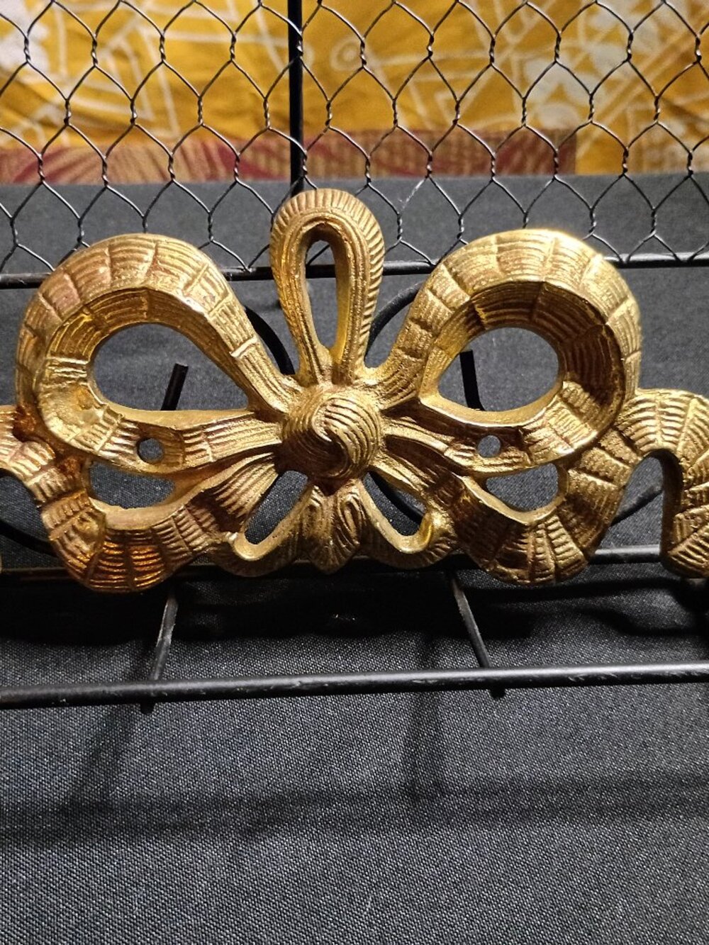 vintage brass ribbon decor